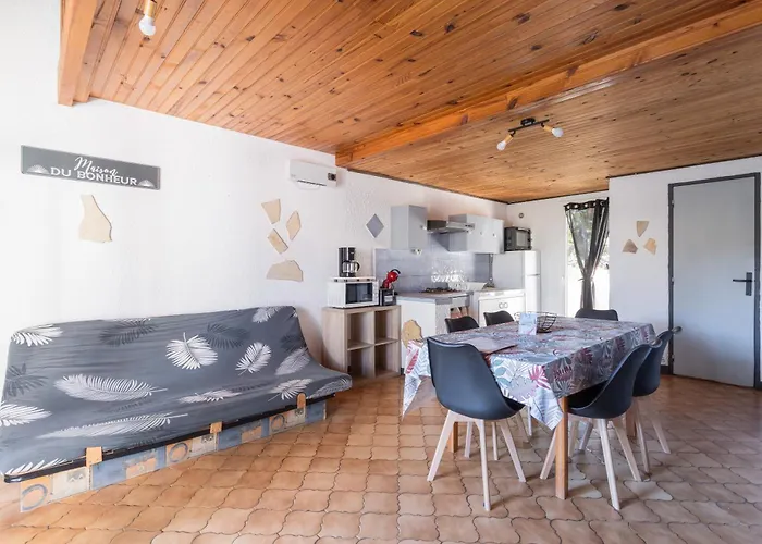 Le 874 * Roquefort-des-Corbières