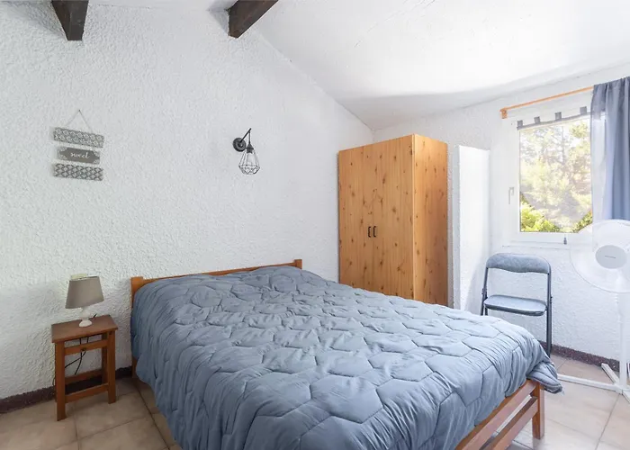 Le 874 Hébergement de vacances Roquefort-des-Corbières